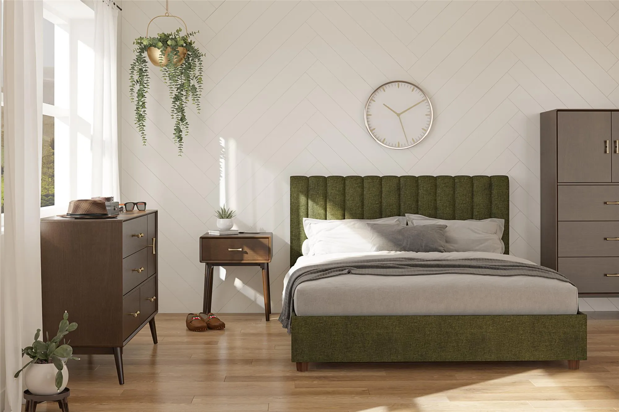 Brittany Tall 3 Drawer Dresser, Walnut