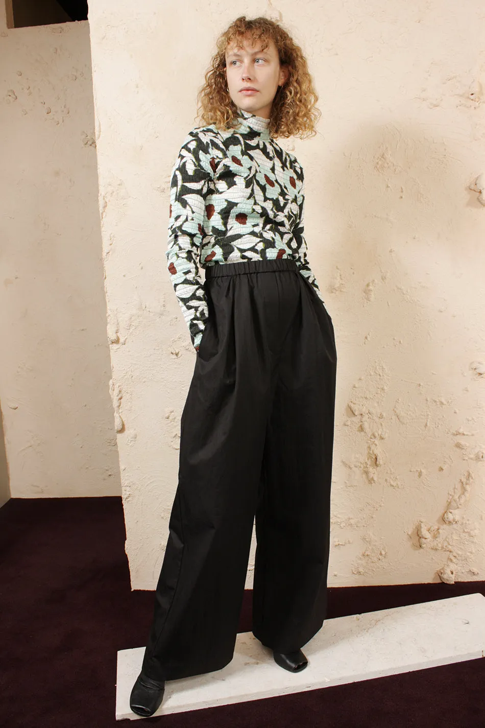Papak Black Trouser