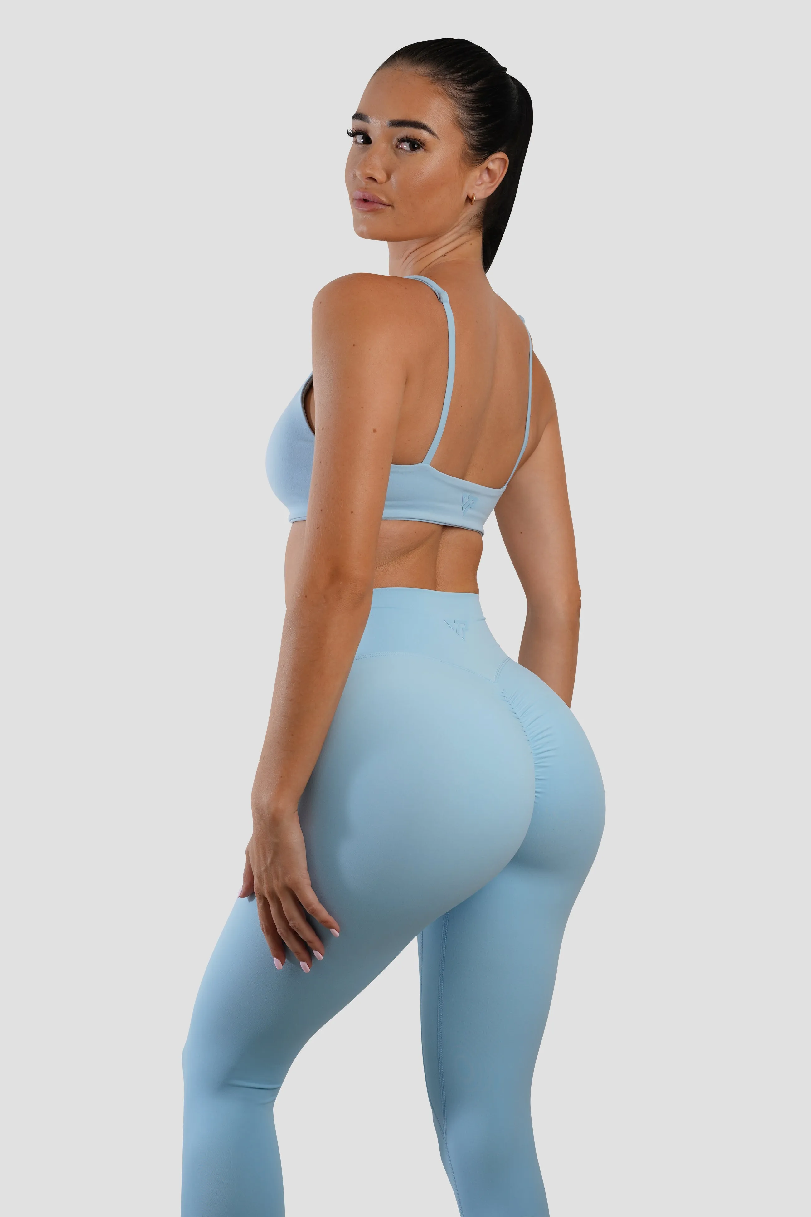 SLEEK SCRUNCH LEGGINGS - BABY BLUE