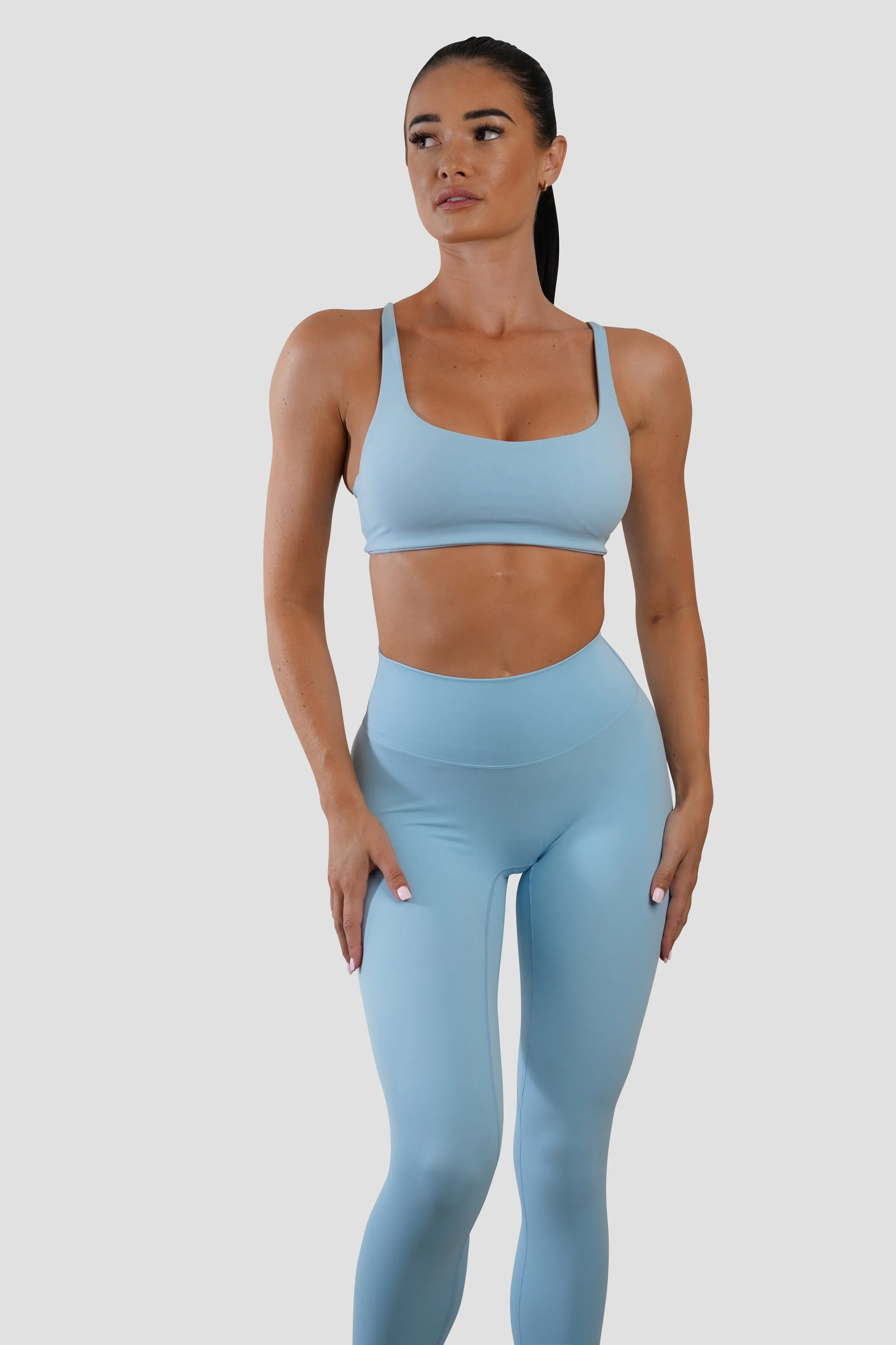 SLEEK SCRUNCH LEGGINGS - BABY BLUE