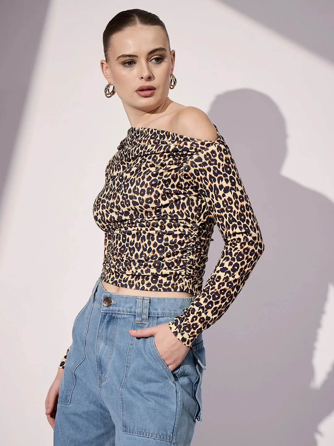 Stretchable Asymmetrical Ruched Top